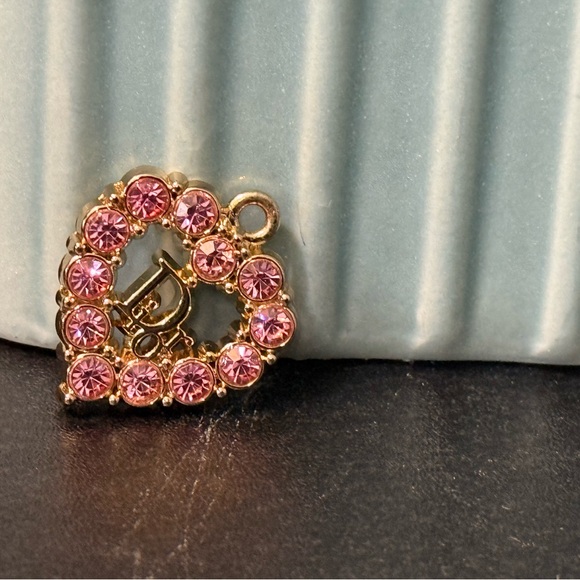 Dior Elegant Pink Crystal Heart Pendant Charm - Picture 1 of 3